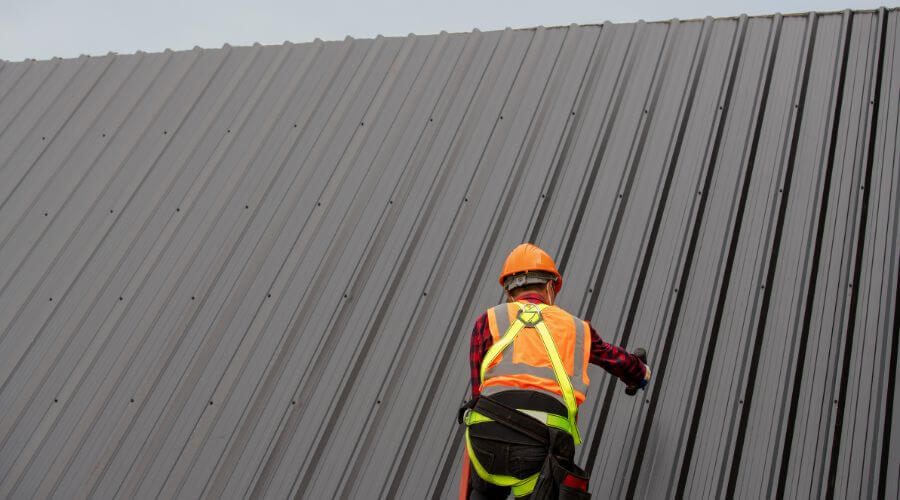 Professional metal roof installation services in Bowling Green, VA